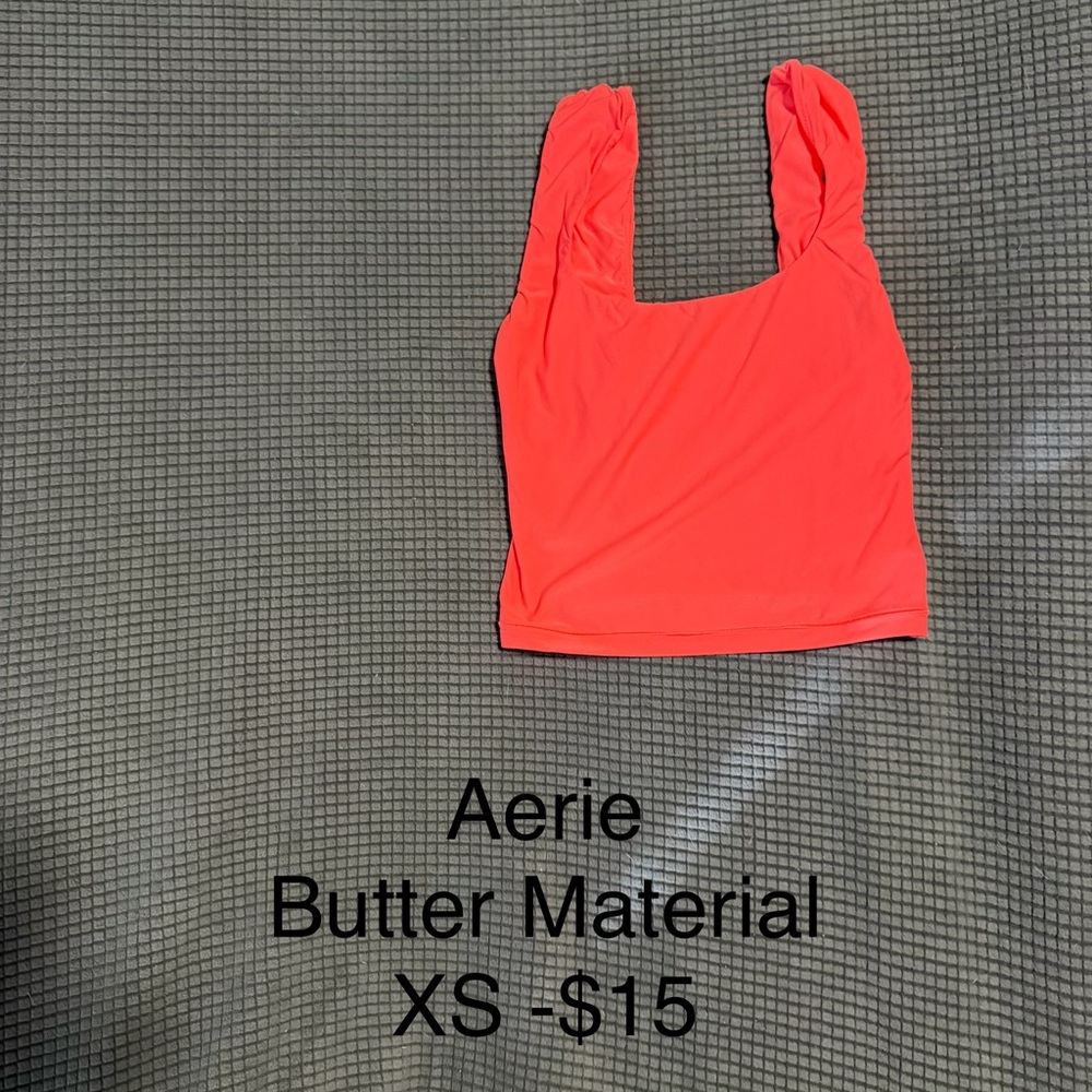 Aerie Women's Bright Coral Crop Top